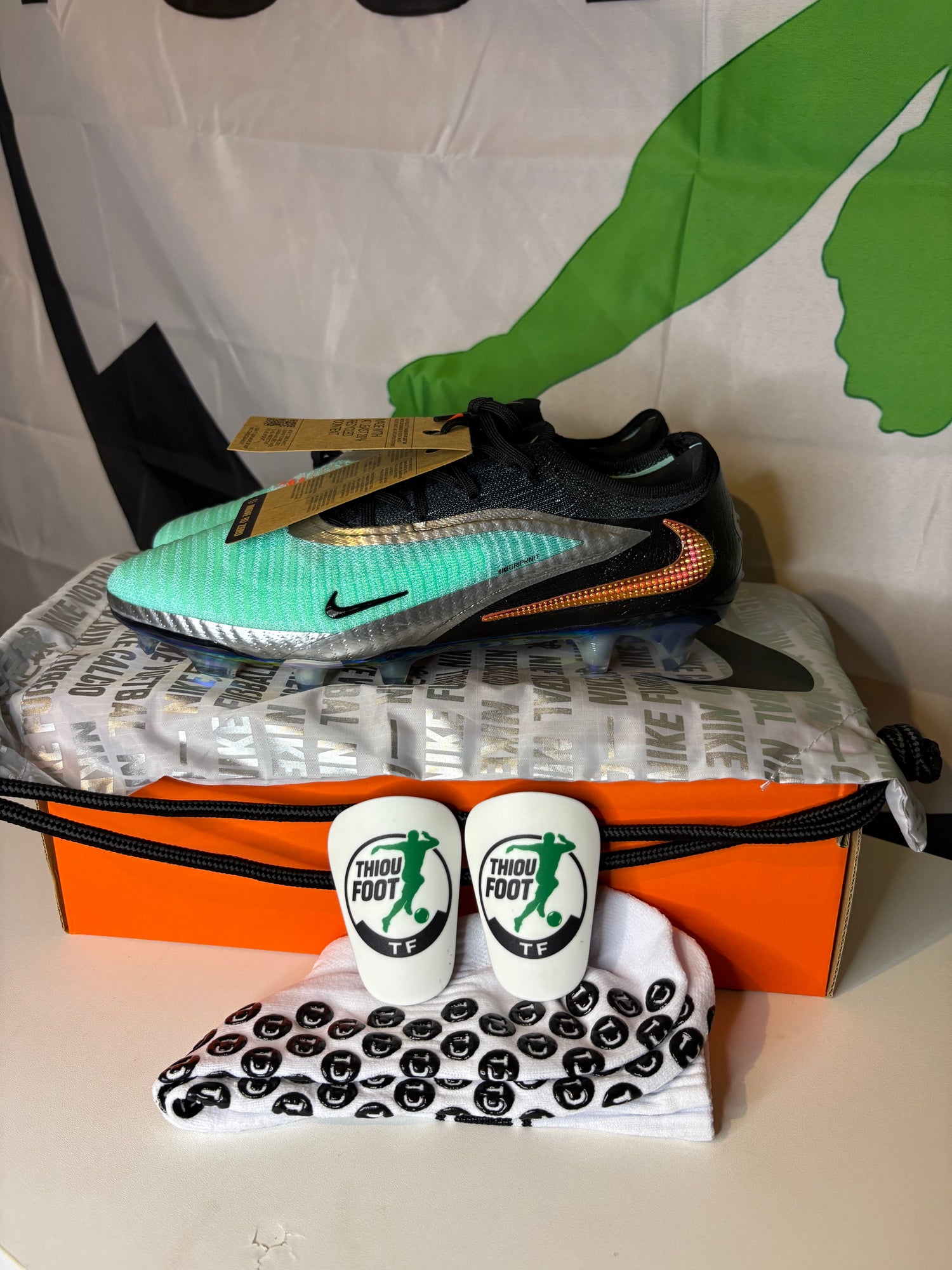 Phantom 6 Low - Limited Edition